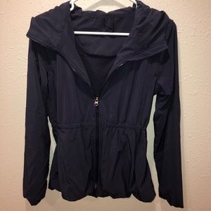 Lululemon Cinched Waist Rain Jacket 